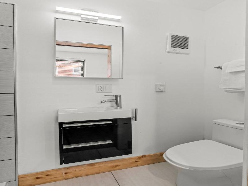 Goodseed Suites Philadelphia Center image