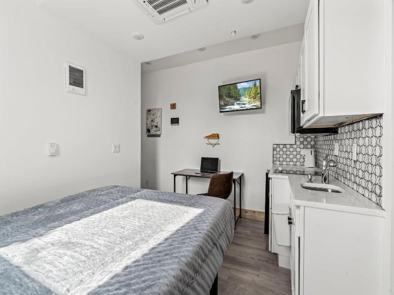 Goodseed Suites Philadelphia Center image