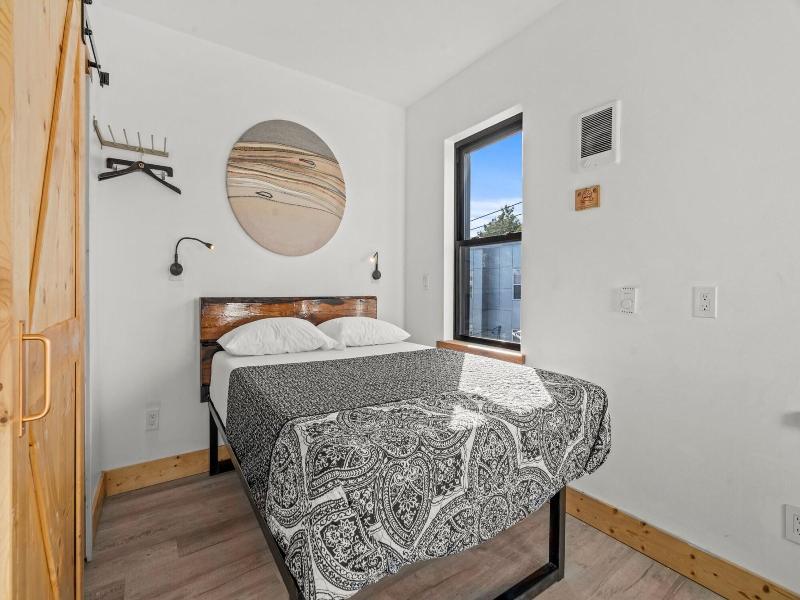 Goodseed Suites Philadelphia Center image