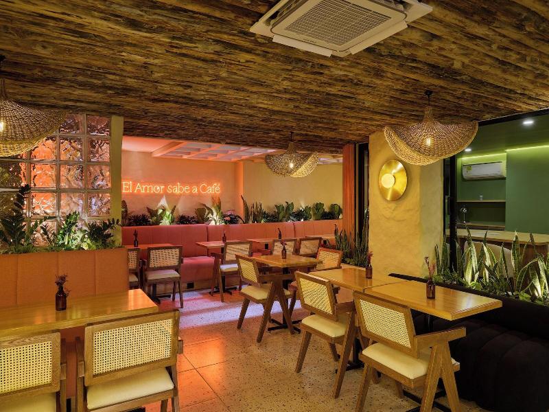 Sonata 44 Hotel Laureles image