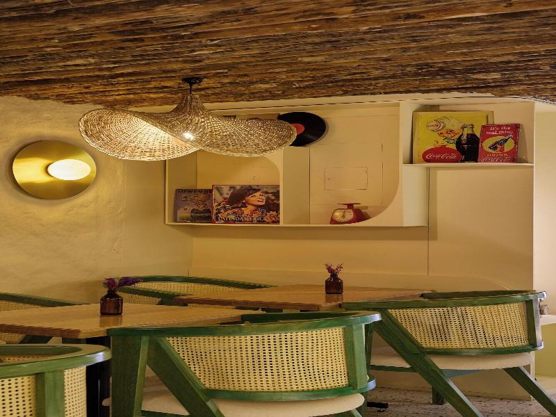 Sonata 44 Hotel Laureles image