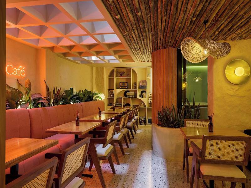 Sonata 44 Hotel Laureles image