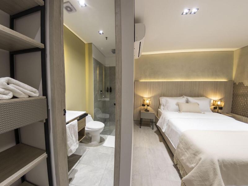 Sonata 44 Hotel Laureles image