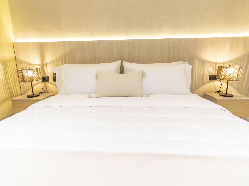 Sonata 44 Hotel Laureles image