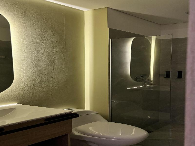 Sonata 44 Hotel Laureles image