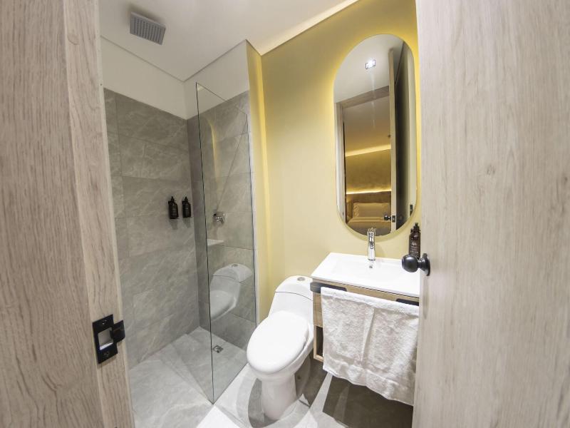 Sonata 44 Hotel Laureles image