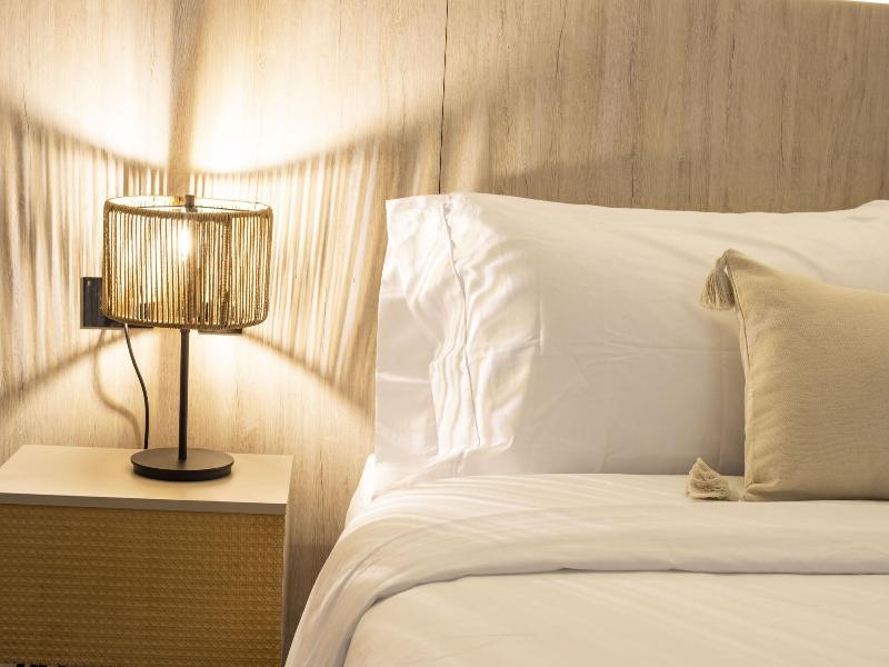 Sonata 44 Hotel Laureles image