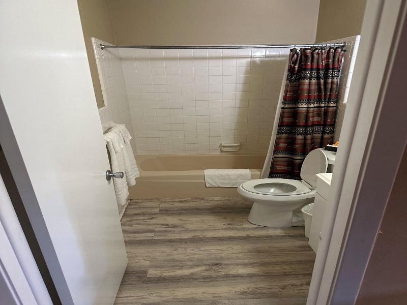 Sportsman S Lodge 5