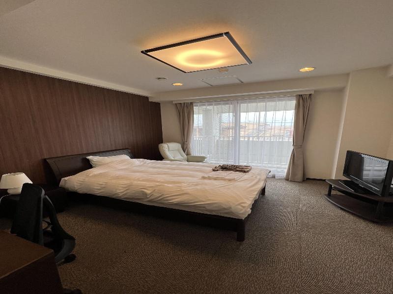 Hotel Tatsumi Club image
