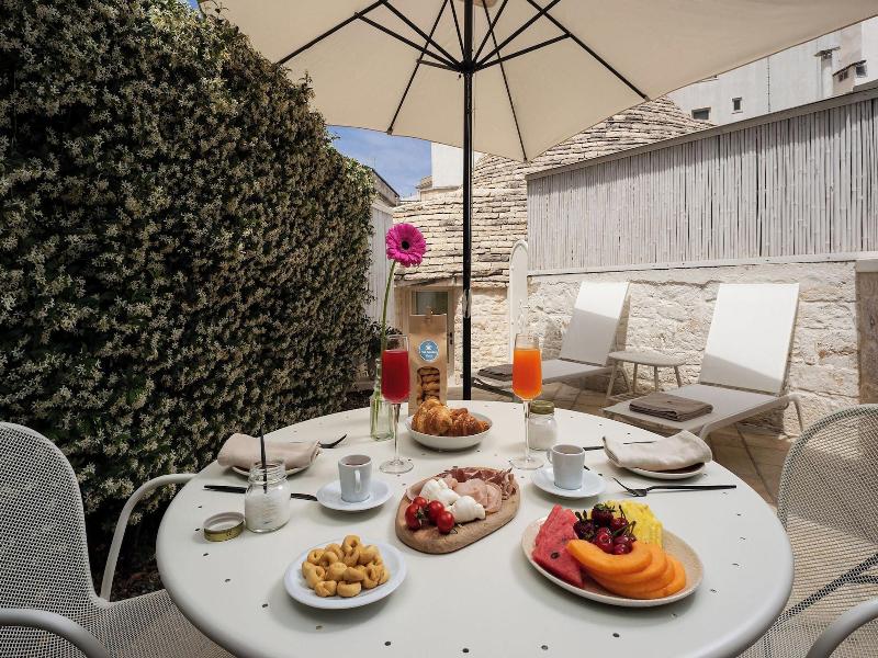 La Mandorla Luxury Trulli image