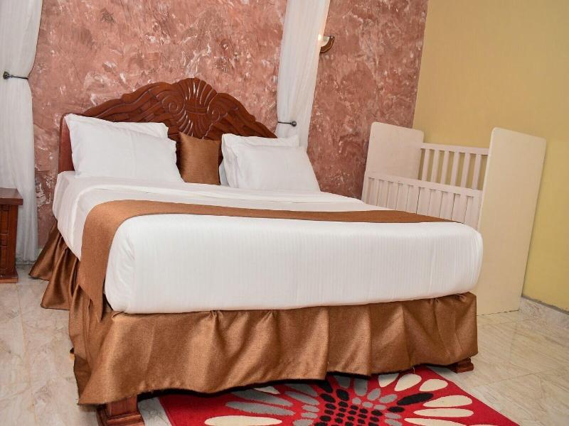 Epashikino Resort And Spa image