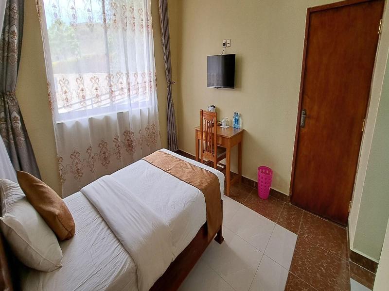 Epashikino Resort And Spa image