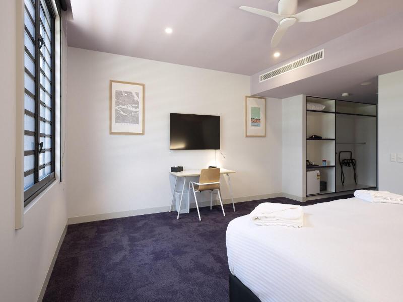 The Lodge Blacktown Sydney image