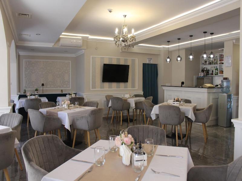Vemara City Apart Hotel image