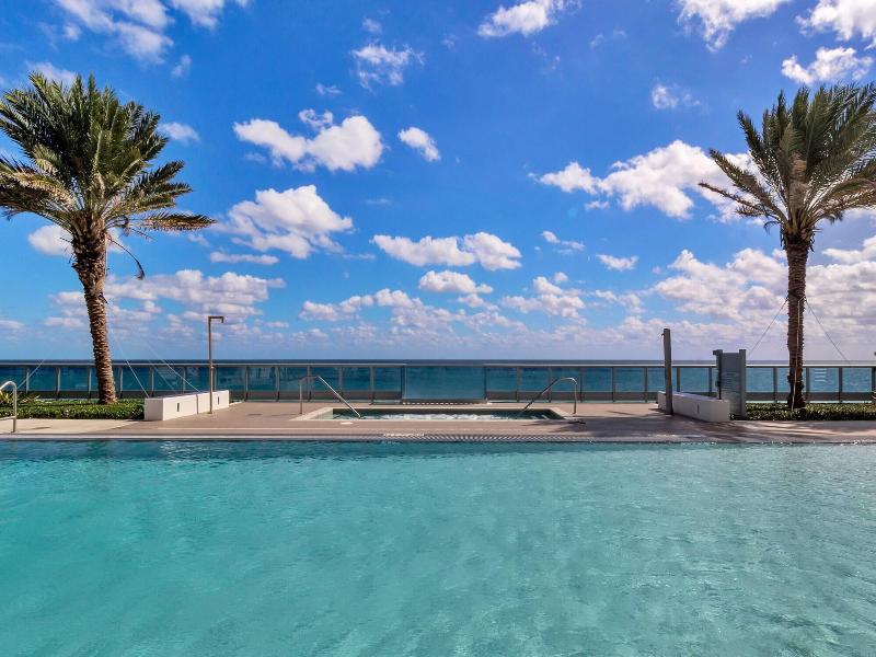 Dharma Home Suites Miami At Monte Carlo image
