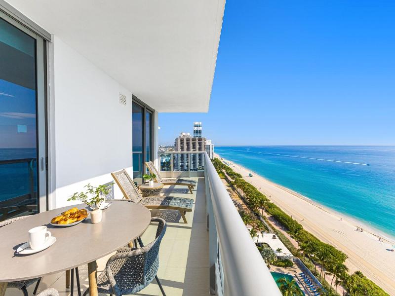 Dharma Home Suites Miami At Monte Carlo image