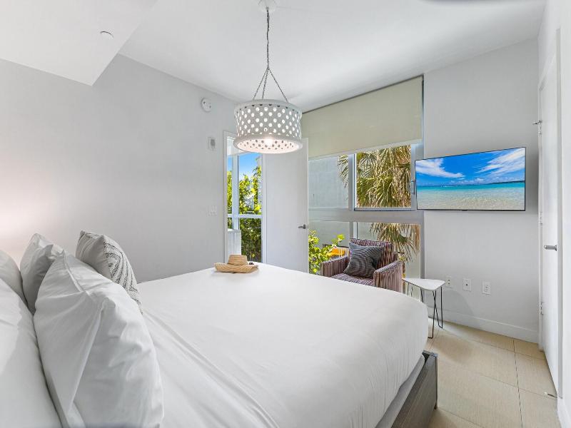 Dharma Home Suites Miami At Monte Carlo image
