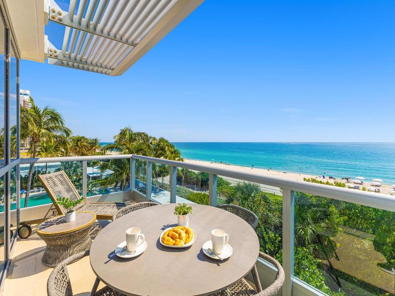 Dharma Home Suites Miami At Monte Carlo image