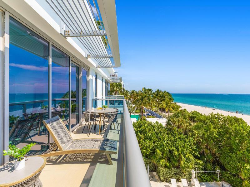 Dharma Home Suites Miami At Monte Carlo image