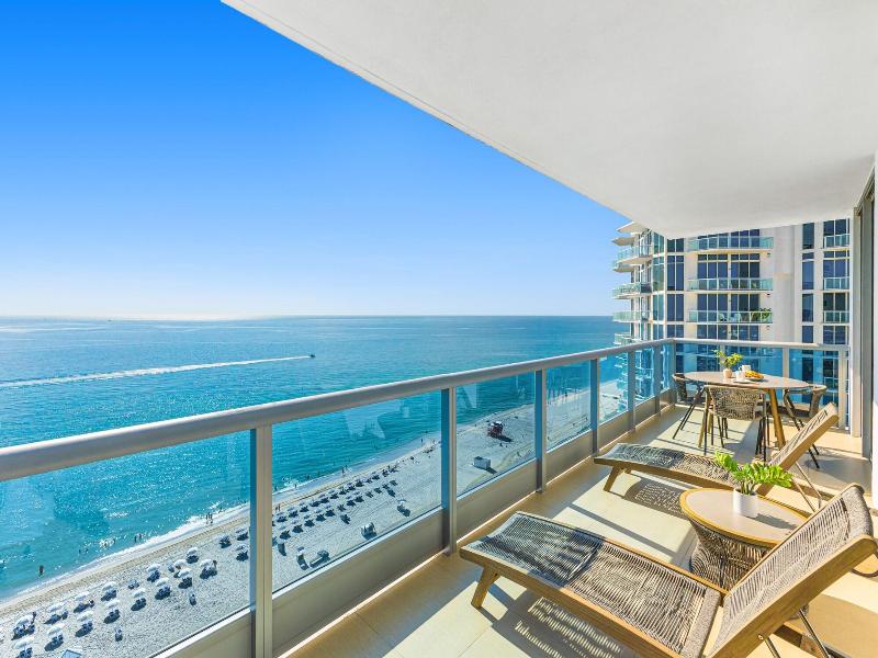 Dharma Home Suites Miami At Monte Carlo image