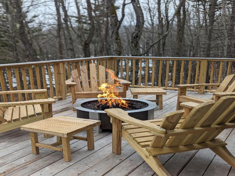 Deer Mountain Inn image