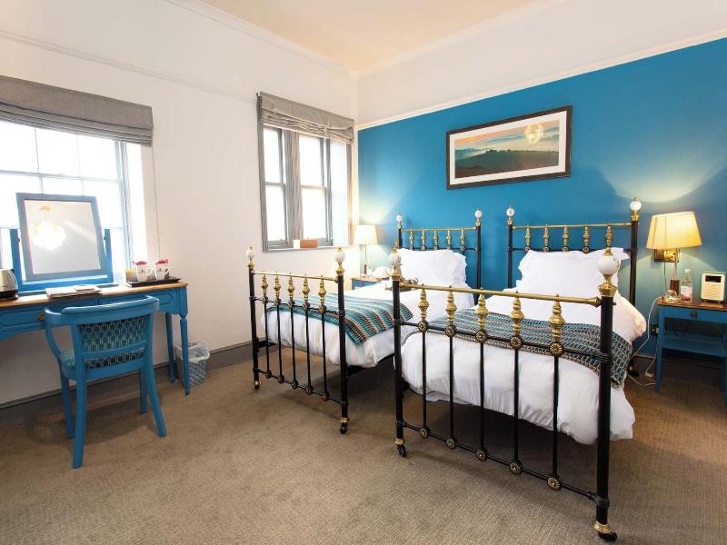 Crown Hotel image