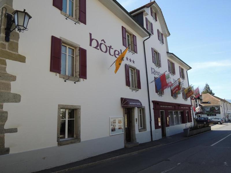 Hotel Du Port image