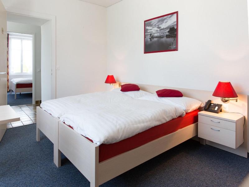 Hotel Du Port image
