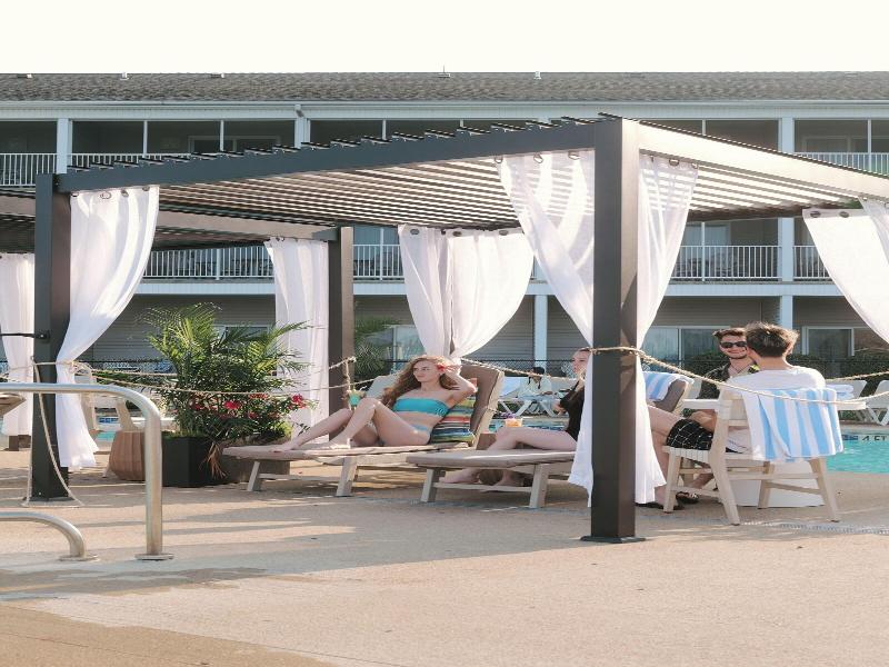 Bayshore Resort At Put In Bay image