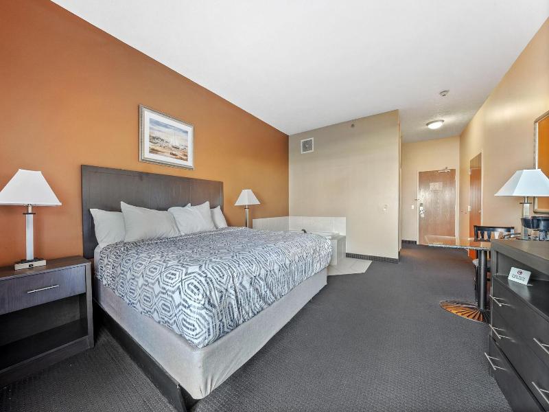 Bayshore Resort At Put In Bay image