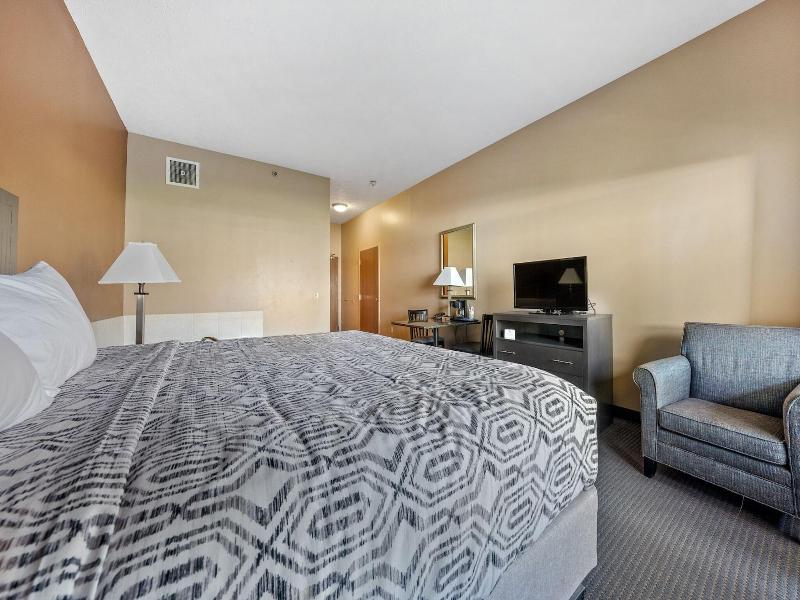 Bayshore Resort At Put In Bay image