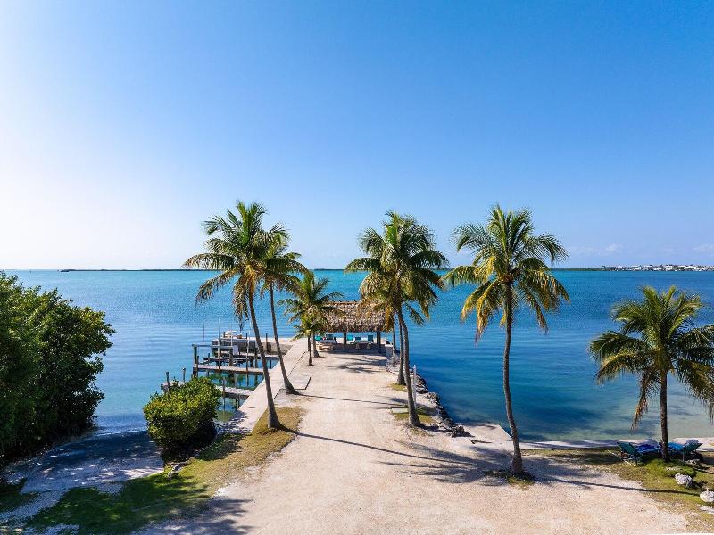 Rock Reef Resort