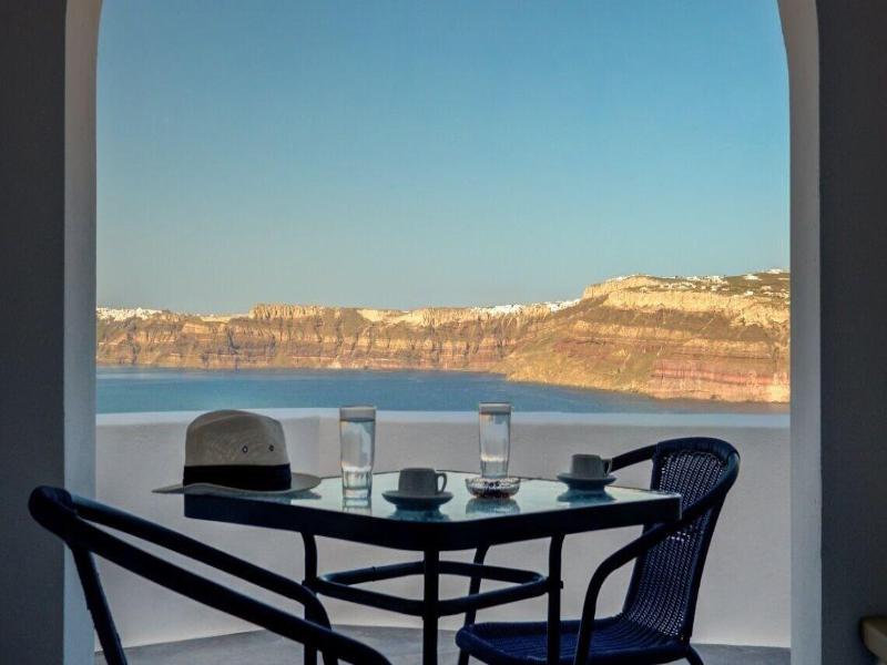 Pancratium Villas Suites