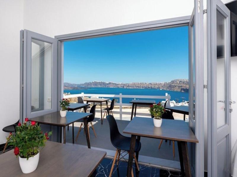 Pancratium Villas Suites