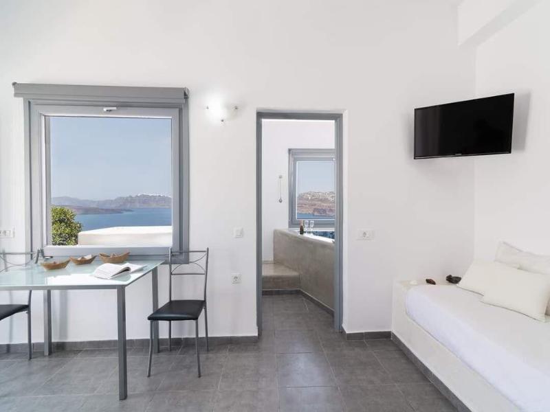 Pancratium Villas Suites gallery photo 14