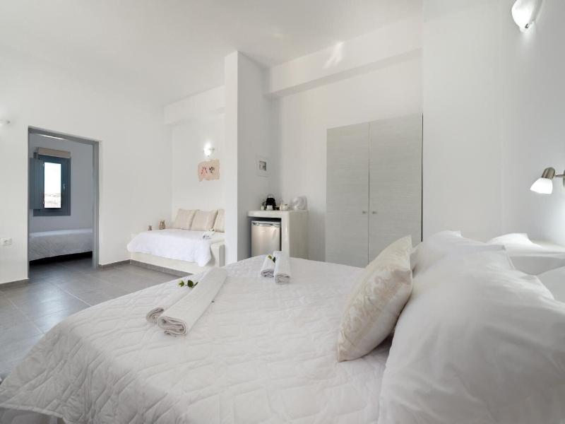 Pancratium Villas Suites gallery photo 22