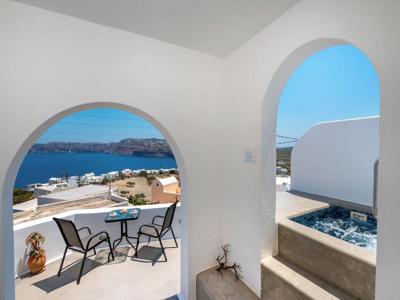 Pancratium Villas Suites gallery photo 24