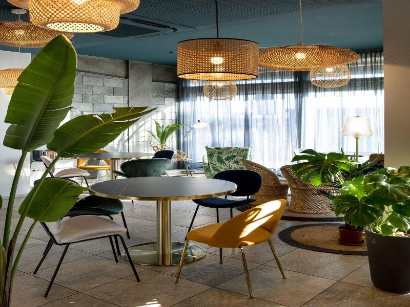 Hotel Jolly Roger image