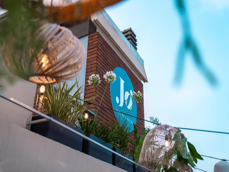Hotel Jolly Roger image