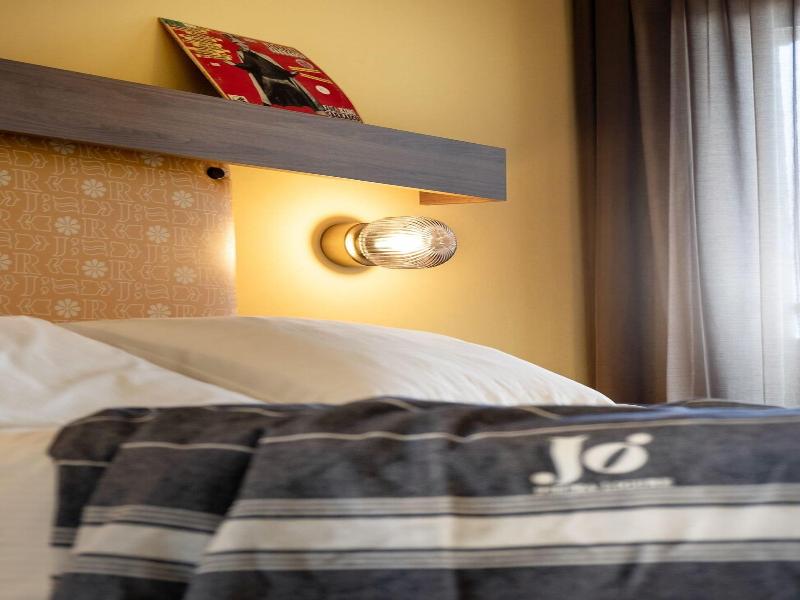 Hotel Jolly Roger image