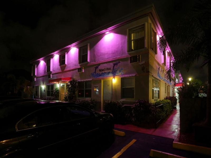 Richard S Hotel image
