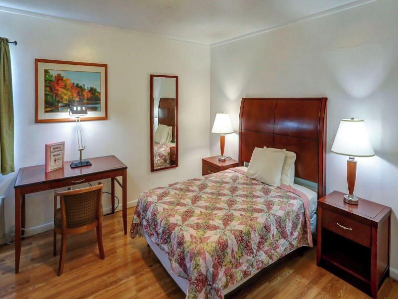 Richard S Hotel image