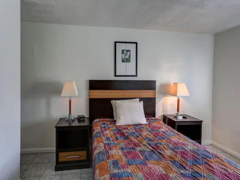 Richard S Hotel image