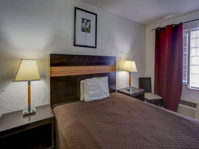 Richard S Hotel image