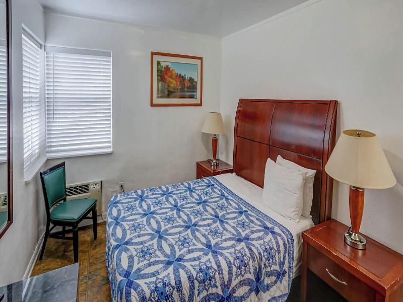 Richard S Hotel image