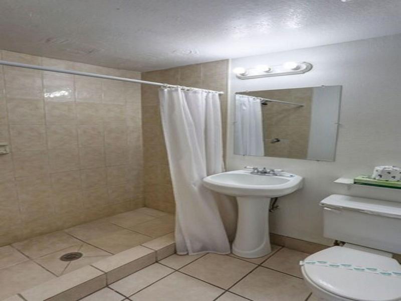 Richard S Hotel image