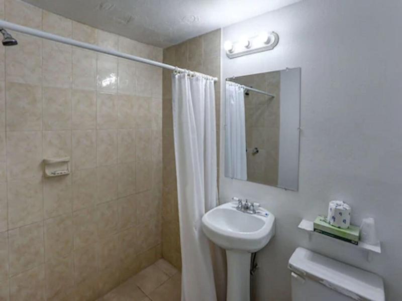 Richard S Hotel image