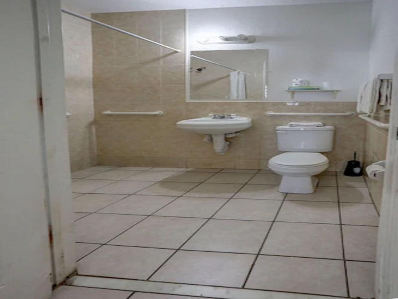 Richard S Hotel image