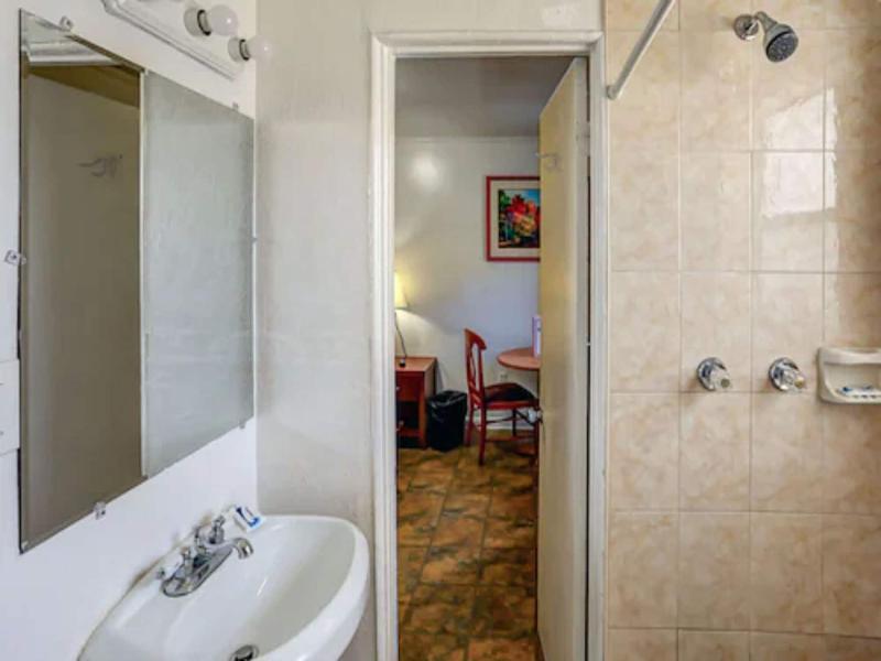 Richard S Hotel image
