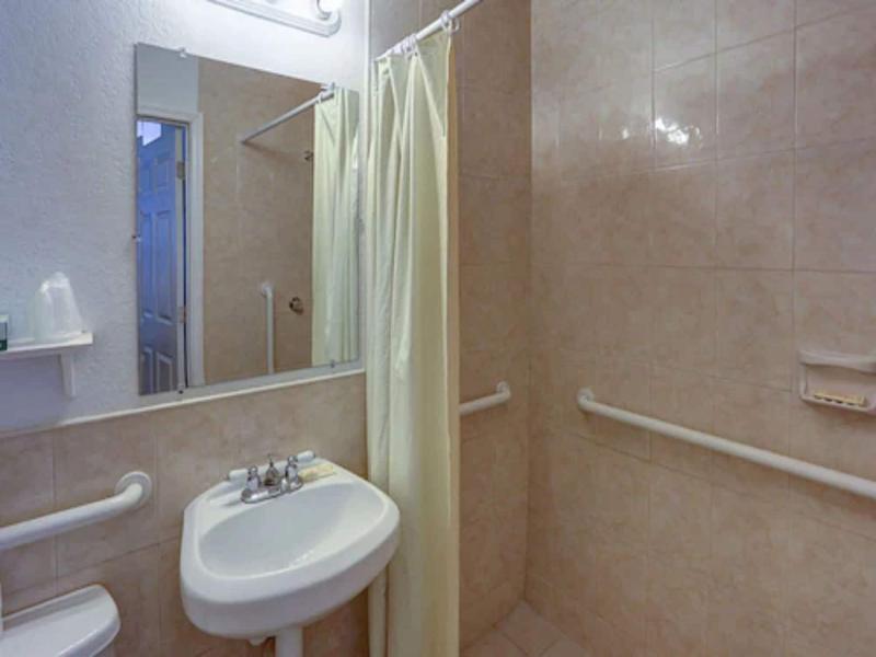 Richard S Hotel image